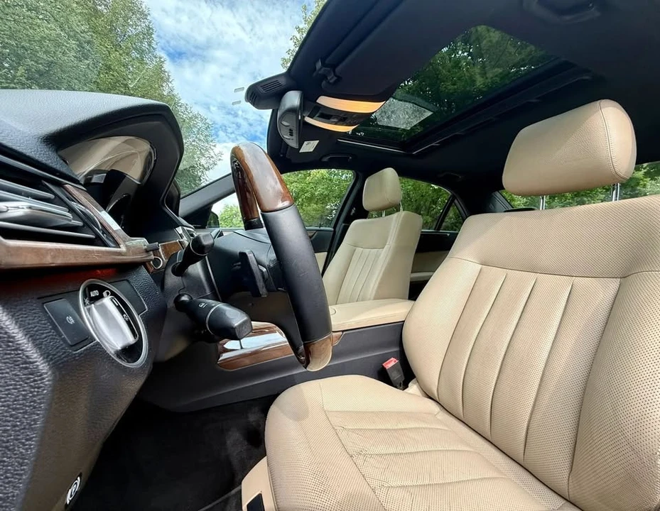 2012 Mercedes-Benz W212 E-Class - Image 12 of 20