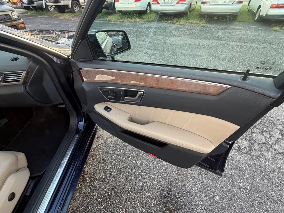 2012 Mercedes-Benz W212 E-Class - Image 11 of 20