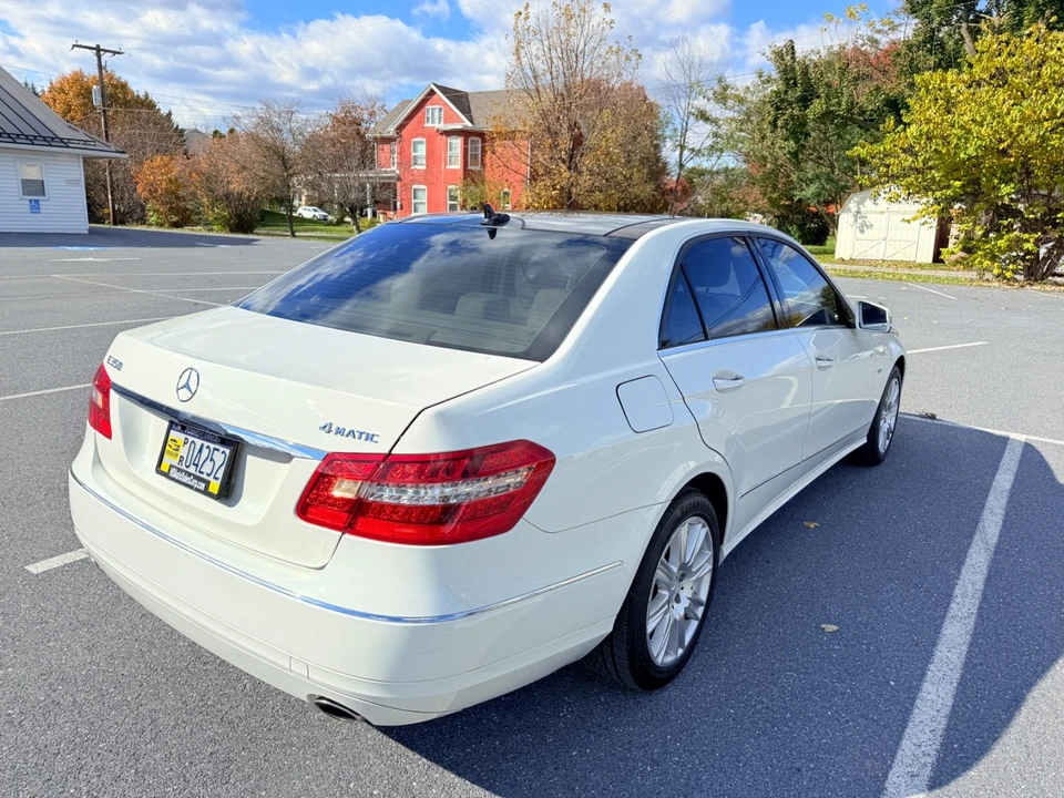 2012 Mercedes-Benz W212 E-Class - Image 8 of 20