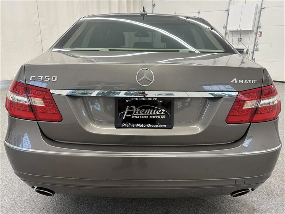 2012 Mercedes-Benz W212 E-Class - Image 6 of 16