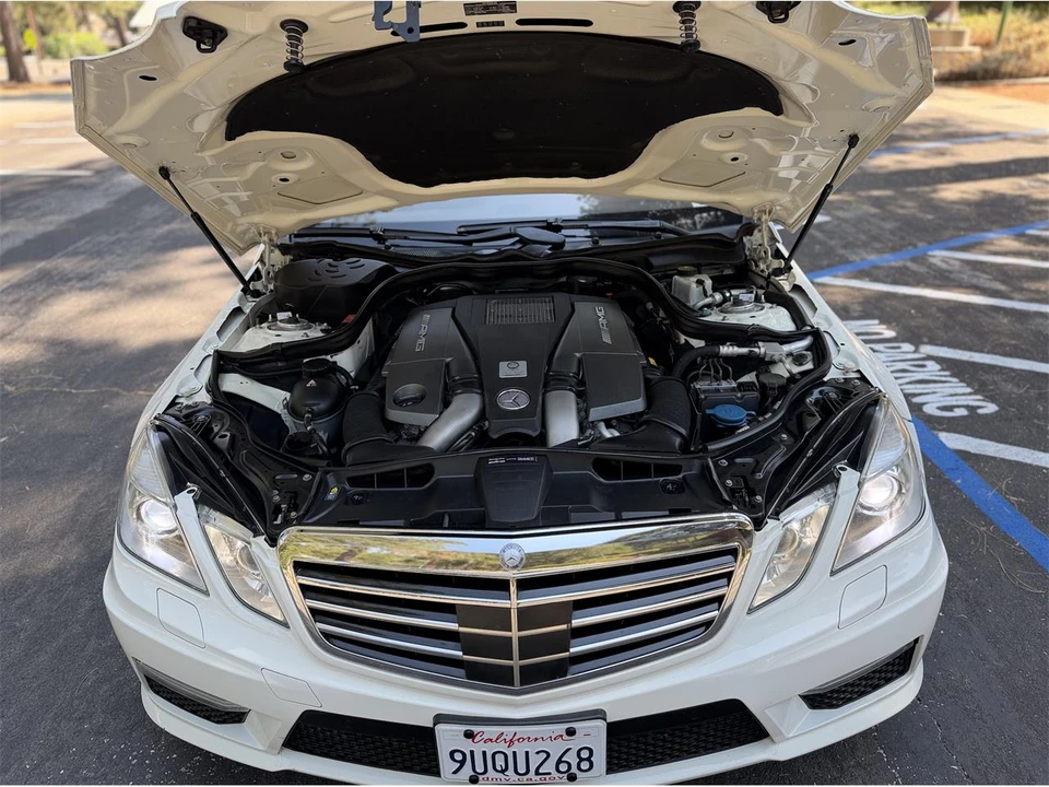 2012 Mercedes-Benz W212 E-Class - Image 24 of 31