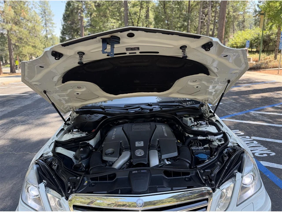 2012 Mercedes-Benz W212 E-Class - Image 25 of 31