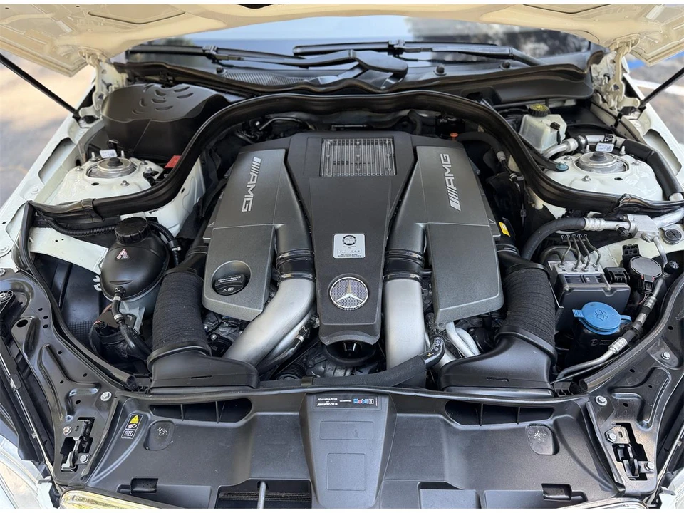 2012 Mercedes-Benz W212 E-Class - Image 26 of 31