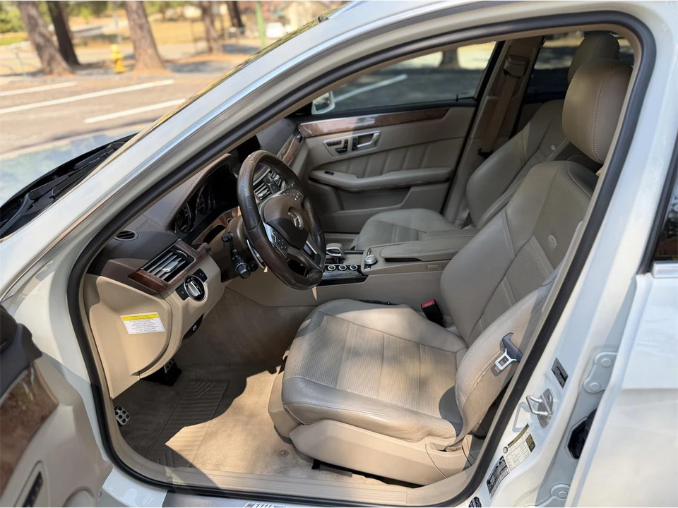 2012 Mercedes-Benz W212 E-Class - Image 30 of 31