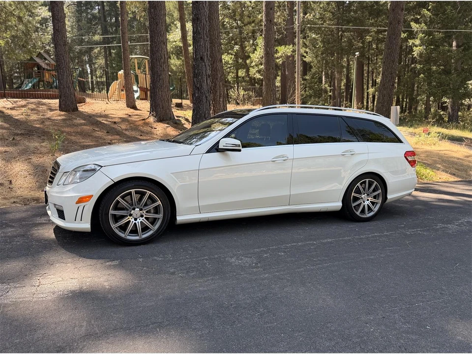 2012 Mercedes-Benz W212 E-Class - Image 11 of 31