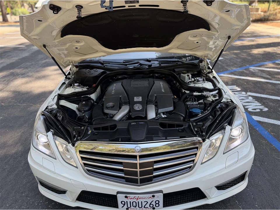 2012 Mercedes-Benz W212 E-Class - Image 24 of 31