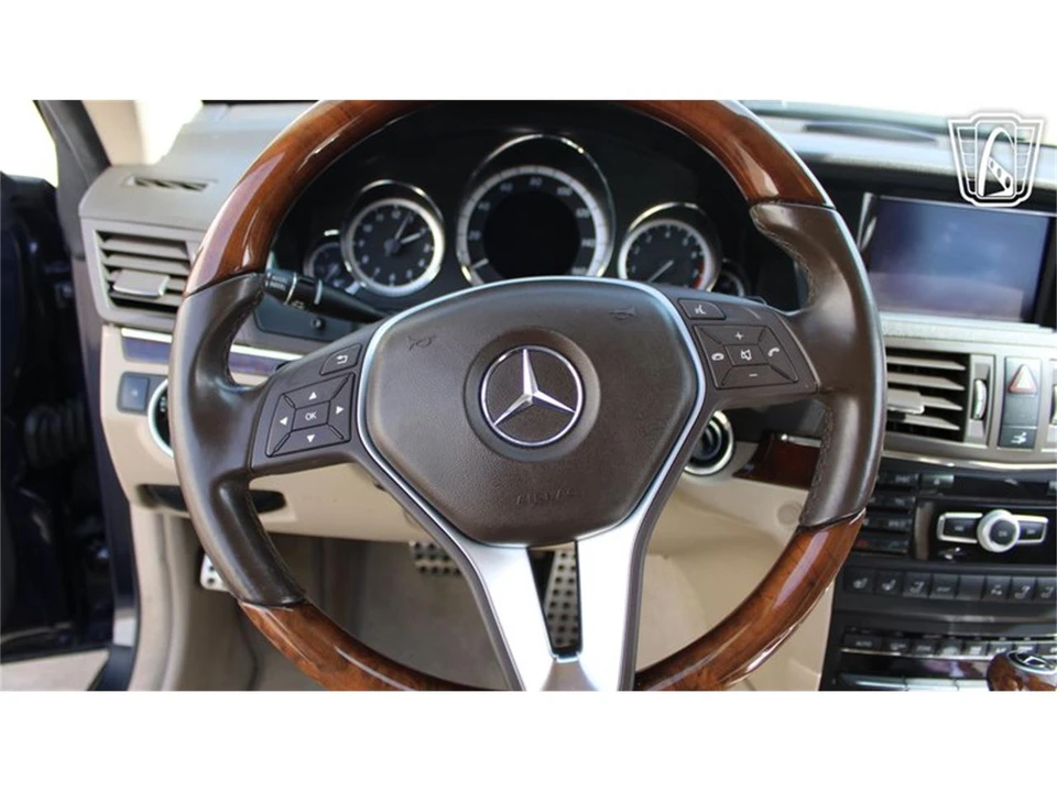 2012 Mercedes-Benz W212 E-Class - Image 9 of 31