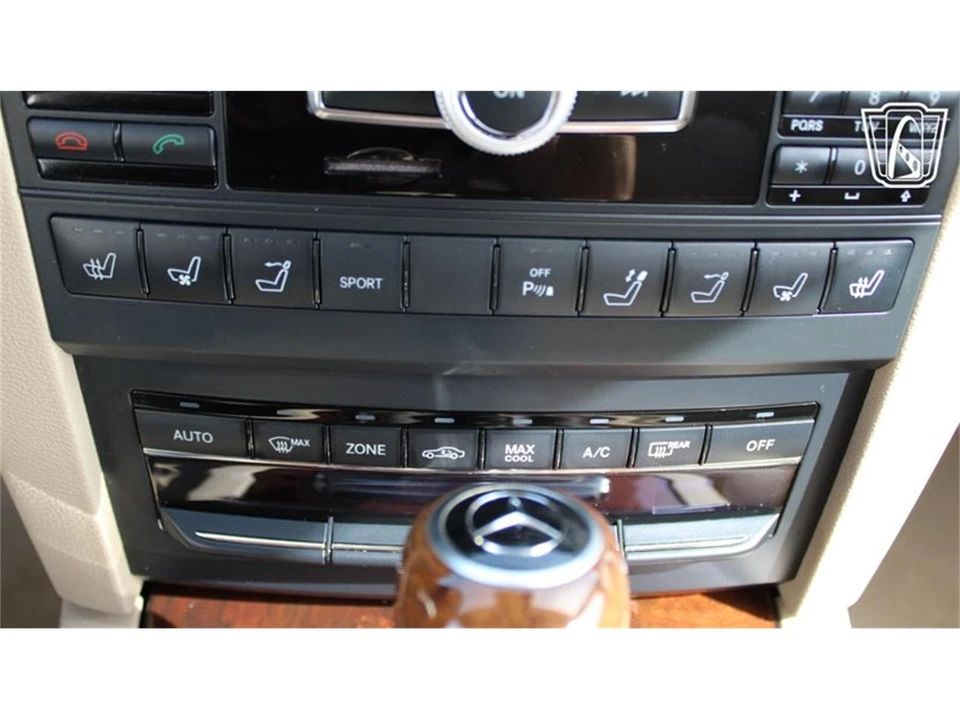 2012 Mercedes-Benz W212 E-Class - Image 10 of 31
