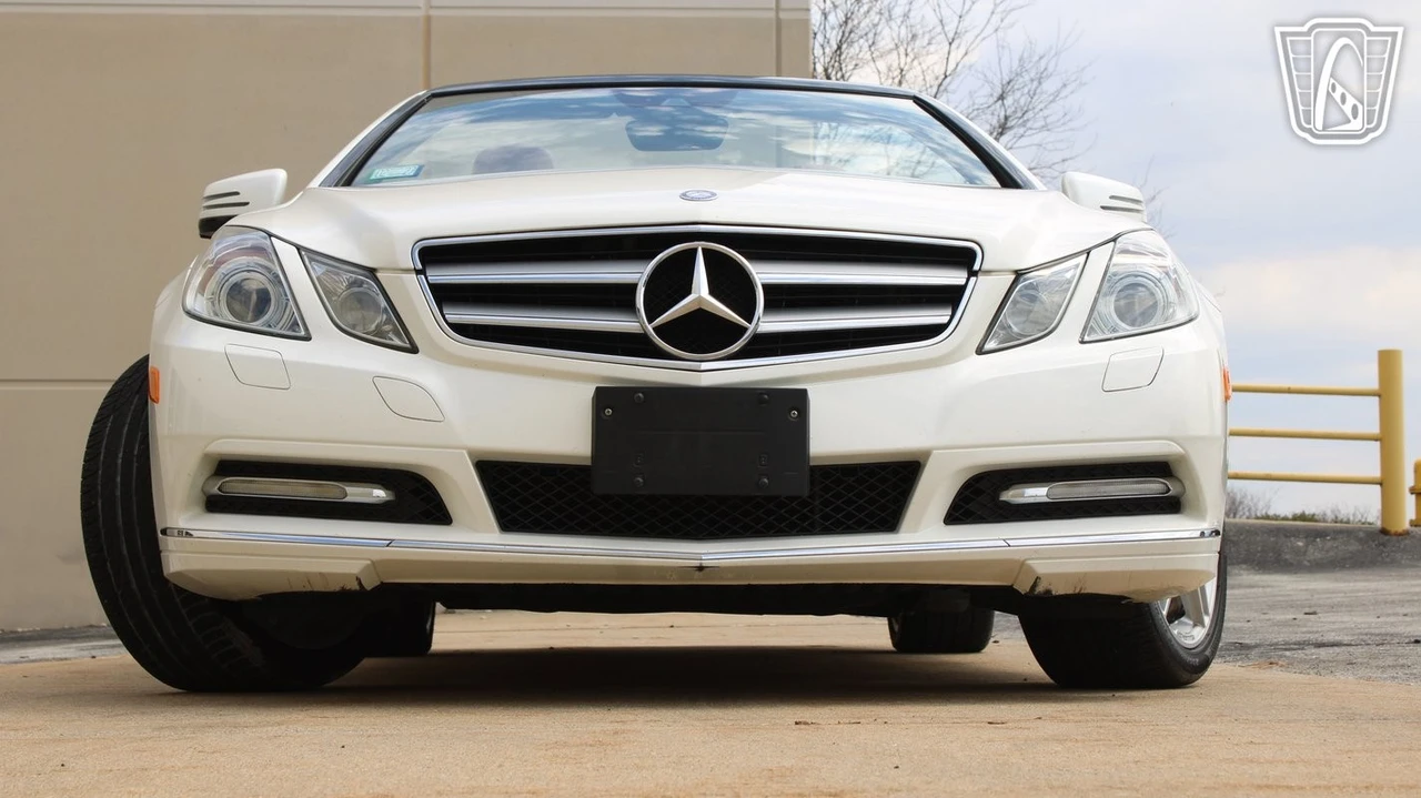 2012 Mercedes-Benz W212 E-Class - Image 25 of 31