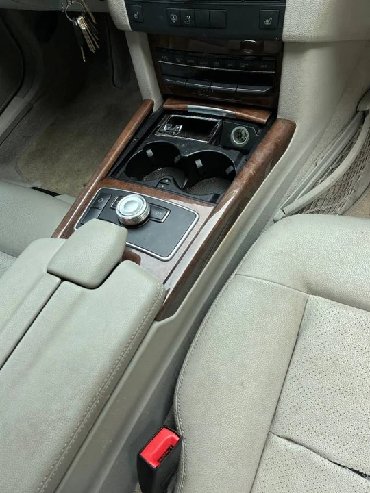 2012 Mercedes-Benz W212 E-Class - Image 7 of 19
