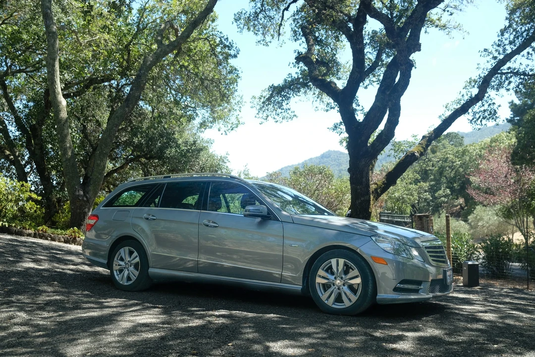 2012 Mercedes-Benz W212 E-Class - Image 5 of 31