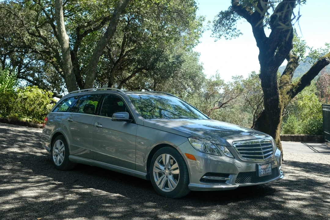 2012 Mercedes-Benz W212 E-Class - Image 11 of 31