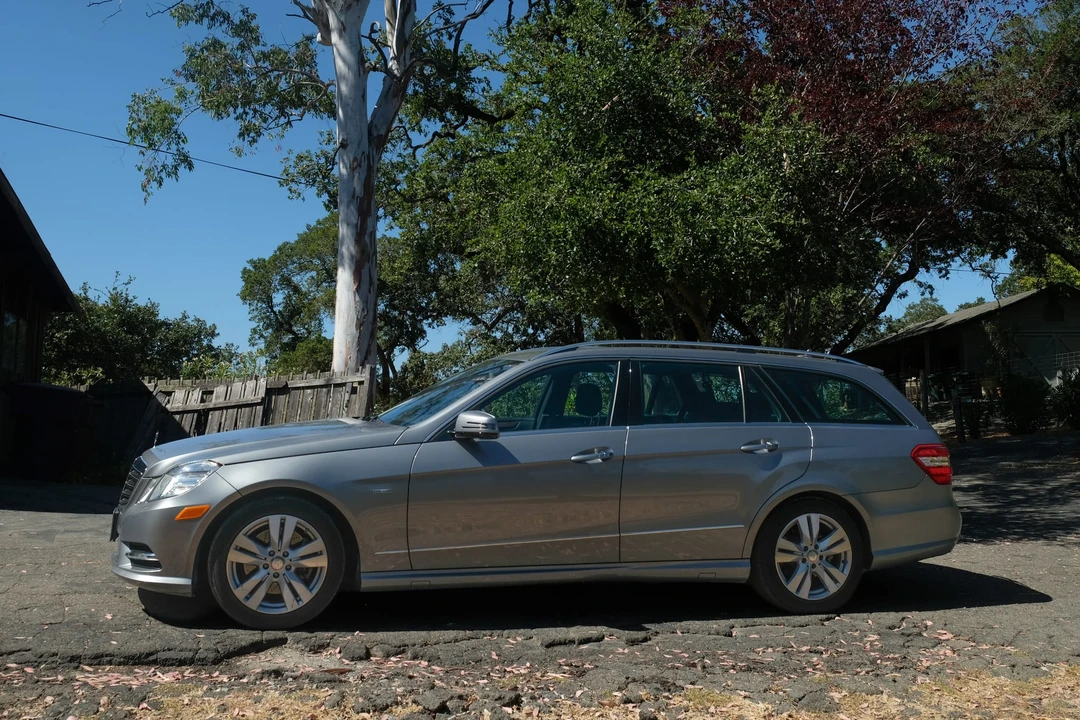 2012 Mercedes-Benz W212 E-Class - Image 21 of 31