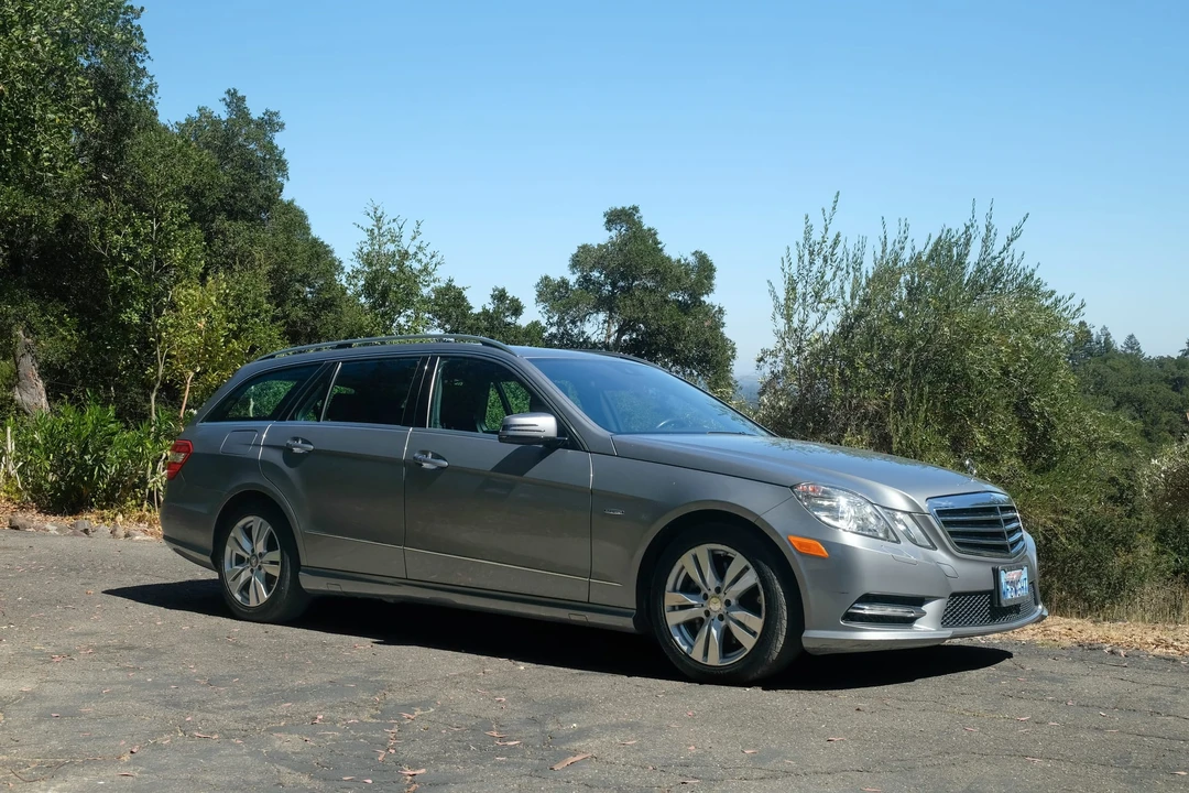 2012 Mercedes-Benz W212 E-Class - Image 4 of 31