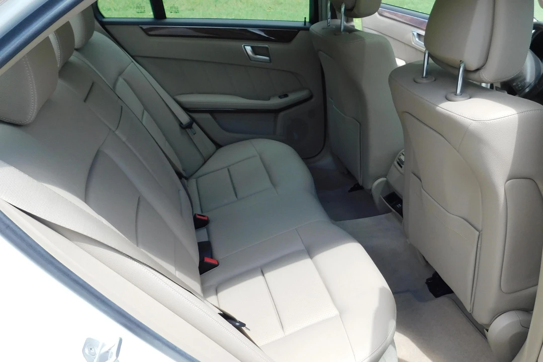 2012 Mercedes-Benz W212 E-Class - Image 29 of 31