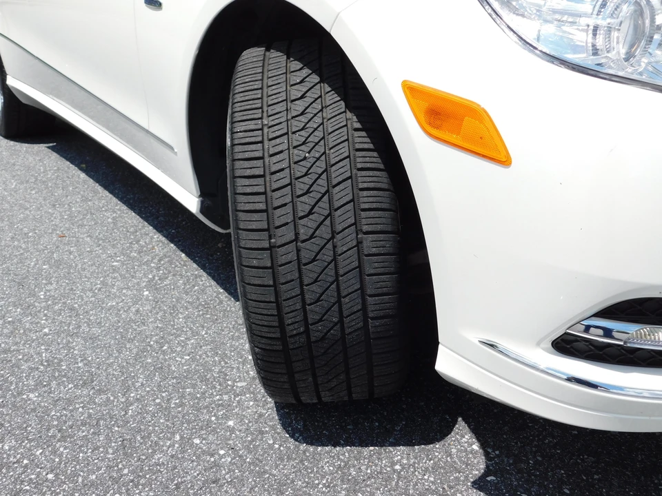 2012 Mercedes-Benz W212 E-Class - Image 26 of 31