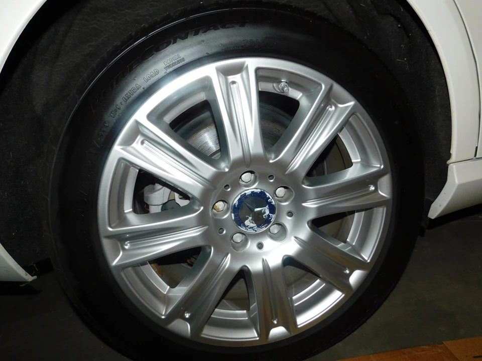 2012 Mercedes-Benz W212 E-Class - Image 23 of 31