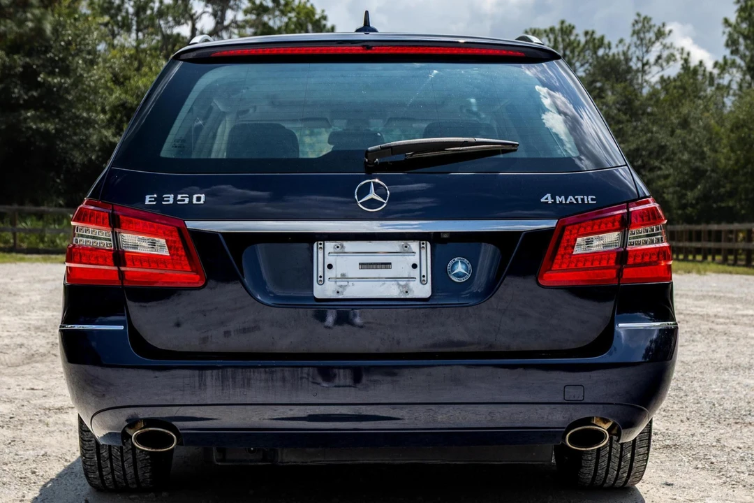 2012 Mercedes-Benz W212 E-Class - Image 5 of 31