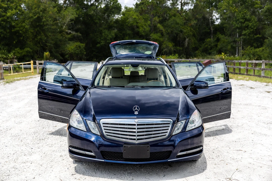 2012 Mercedes-Benz W212 E-Class - Image 30 of 31