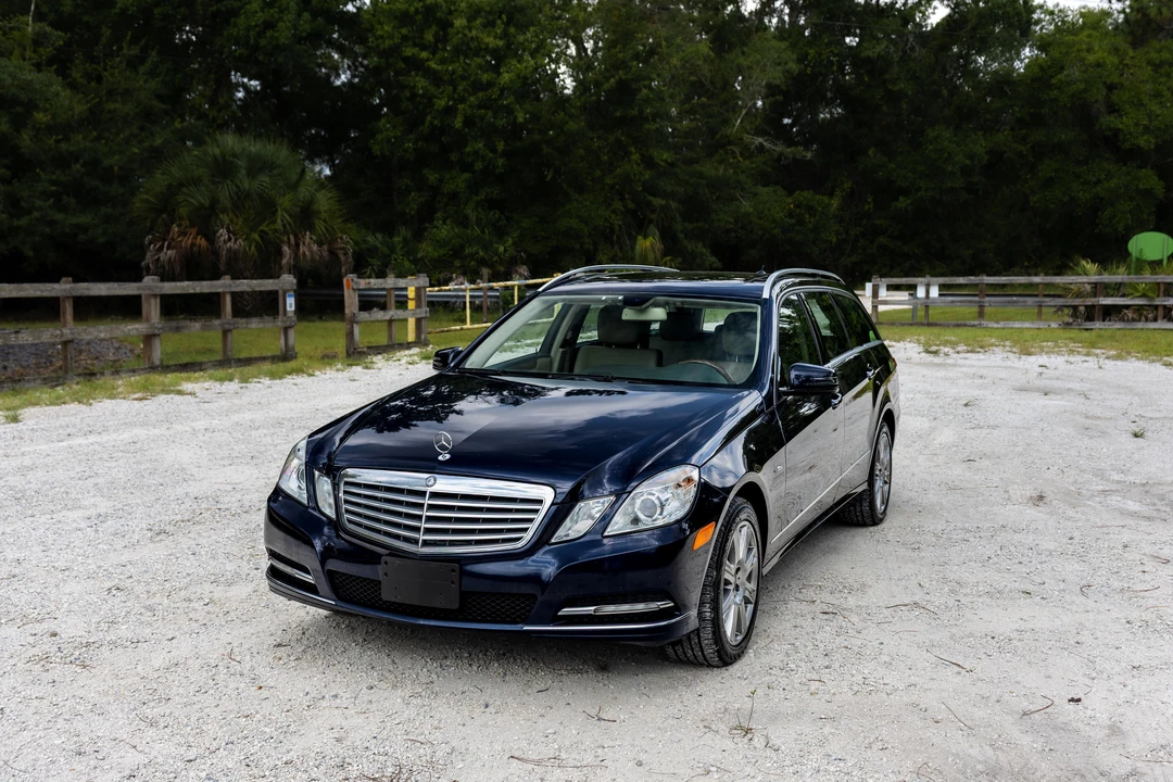 2012 Mercedes-Benz W212 E-Class - Image 7 of 31