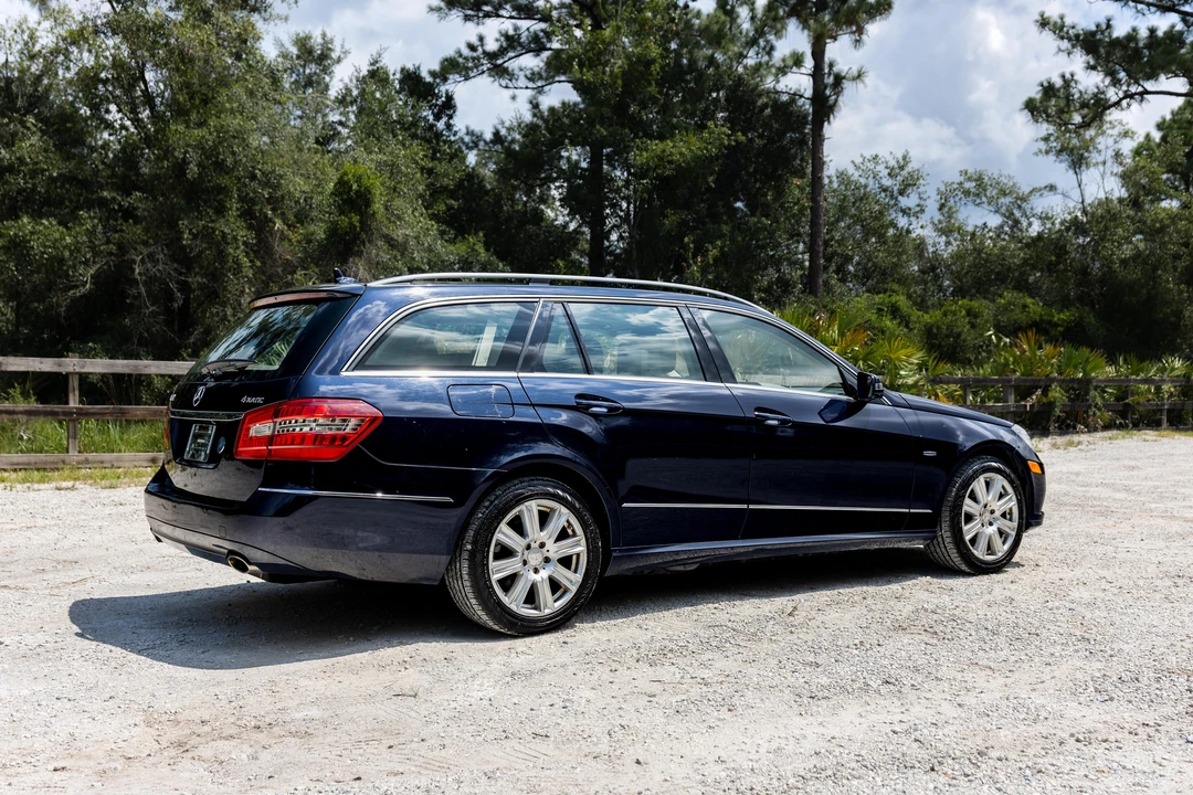 2012 Mercedes-Benz W212 E-Class - Image 21 of 31