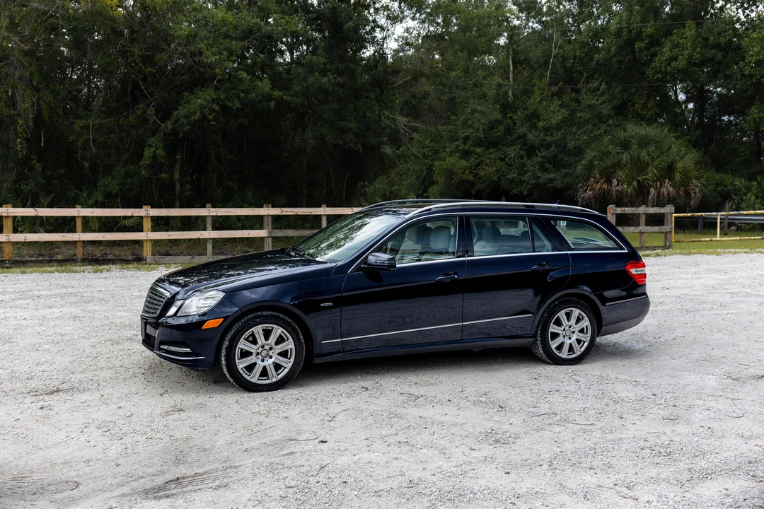 2012 Mercedes-Benz W212 E-Class - Image 10 of 31