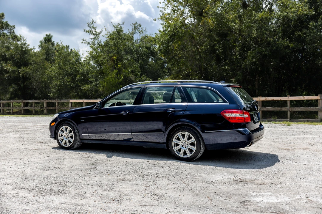 2012 Mercedes-Benz W212 E-Class - Image 13 of 31