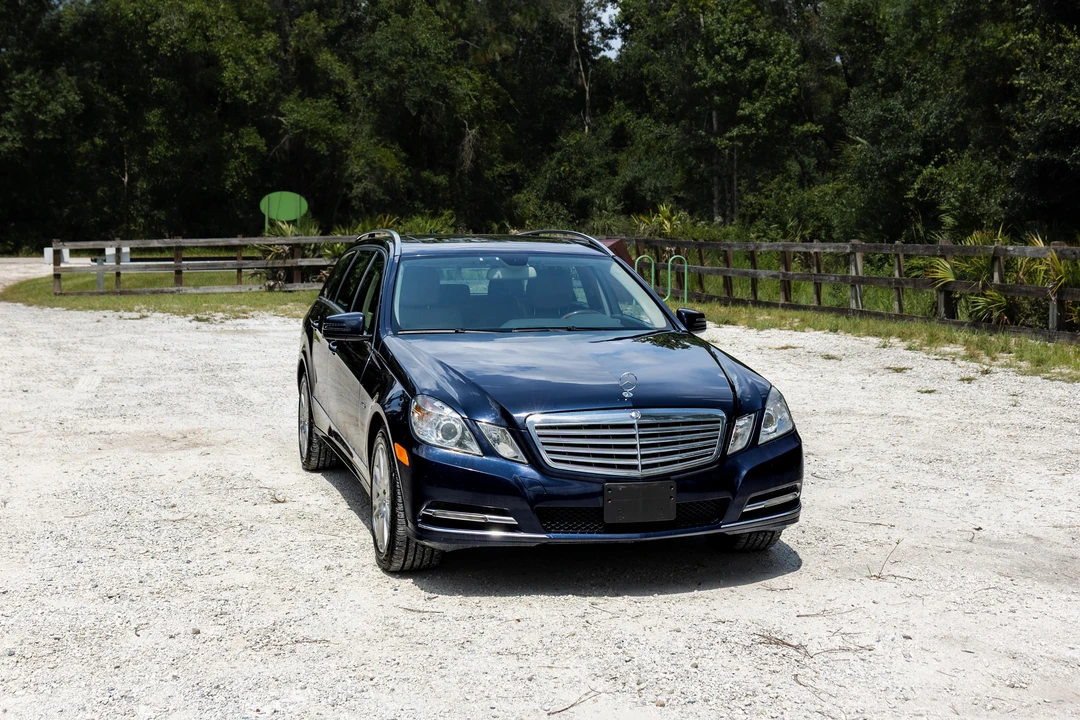 2012 Mercedes-Benz W212 E-Class - Image 28 of 31