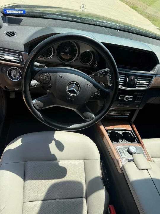 2012 Mercedes-Benz W212 E-Class - Image 5 of 6