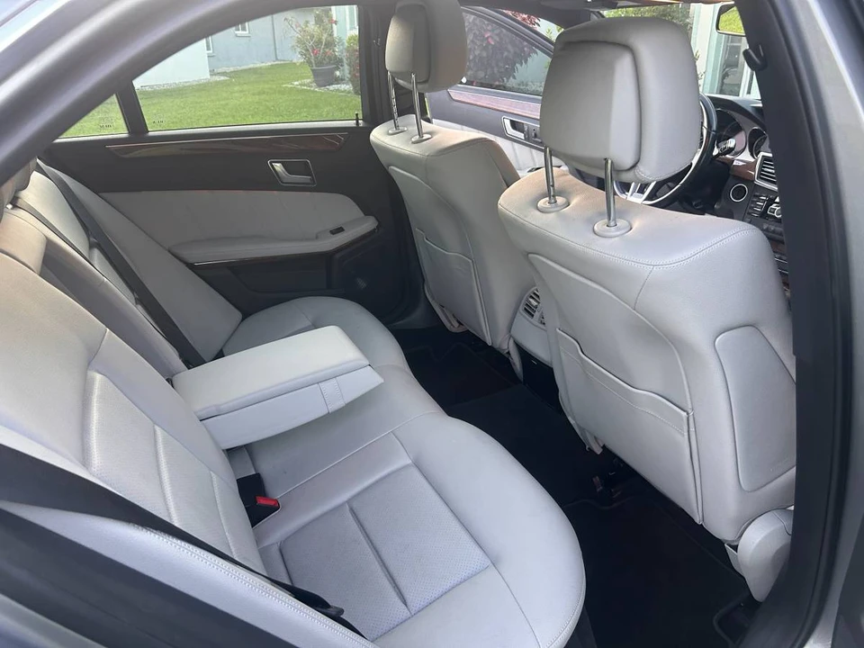 2012 Mercedes-Benz W212 E-Class - Image 5 of 24
