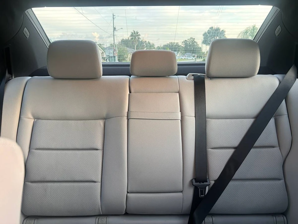 2012 Mercedes-Benz W212 E-Class - Image 12 of 24