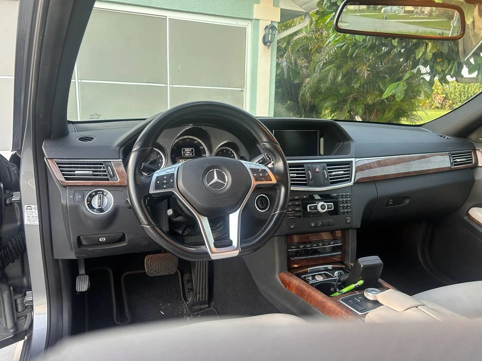 2012 Mercedes-Benz W212 E-Class - Image 15 of 24