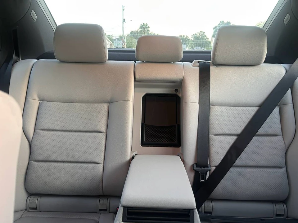 2012 Mercedes-Benz W212 E-Class - Image 14 of 24