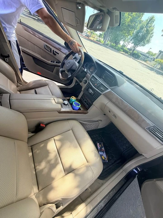2012 Mercedes-Benz W212 E-Class - Image 7 of 12