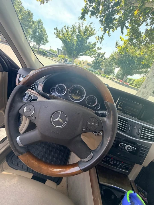 2012 Mercedes-Benz W212 E-Class - Image 9 of 12