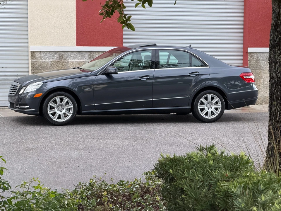 2012 Mercedes-Benz W212 E-Class - Image 25 of 31