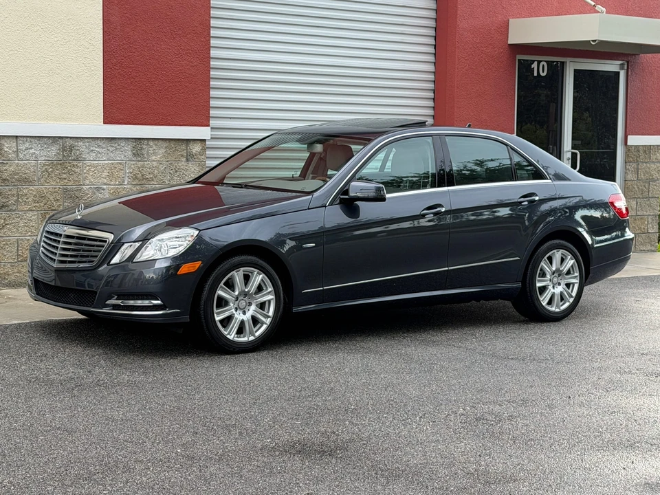 2012 Mercedes-Benz W212 E-Class - Image 2 of 31