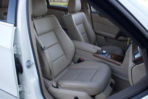 2012 Mercedes-Benz W212 E-Class - Image 4 of 7