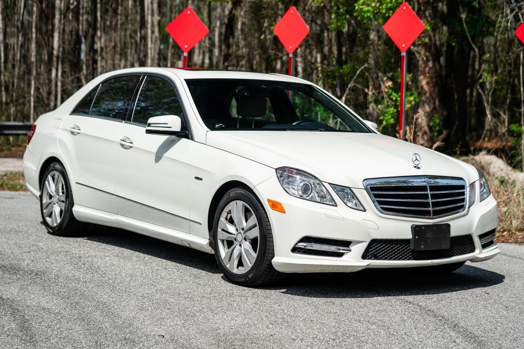2012 Mercedes-Benz W212 E-Class - Image 27 of 31