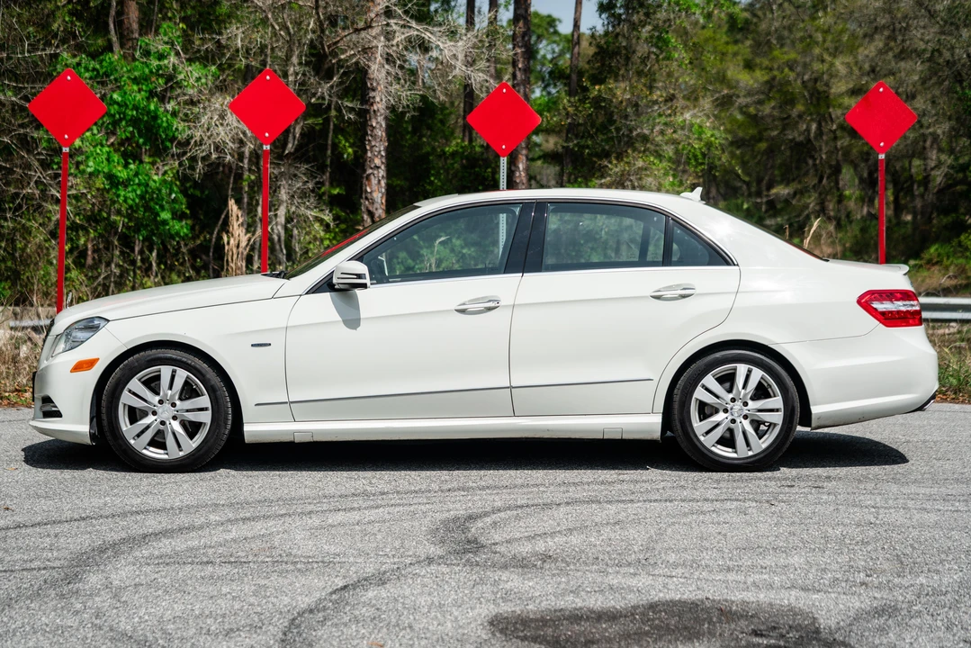 2012 Mercedes-Benz W212 E-Class - Image 11 of 31
