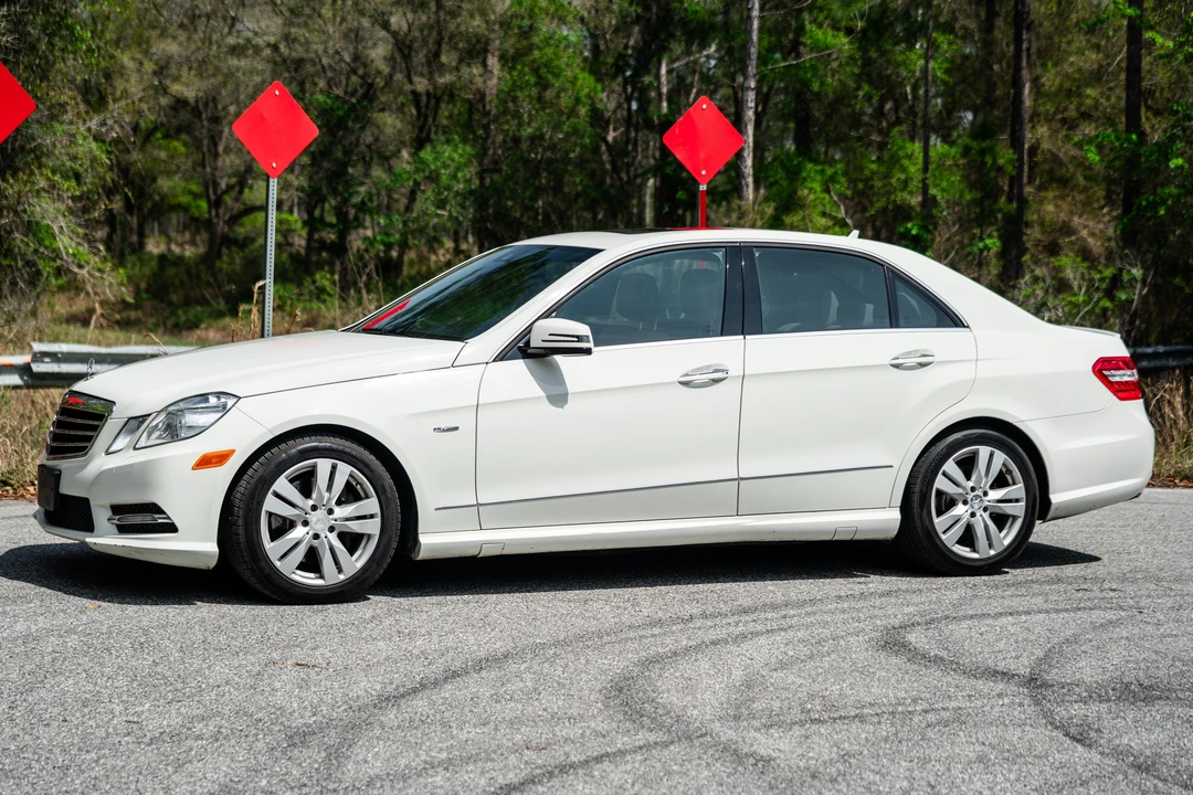 2012 Mercedes-Benz W212 E-Class - Image 10 of 31