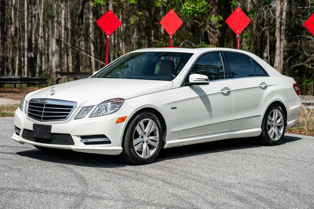 2012 Mercedes-Benz W212 E-Class - Image 8 of 31
