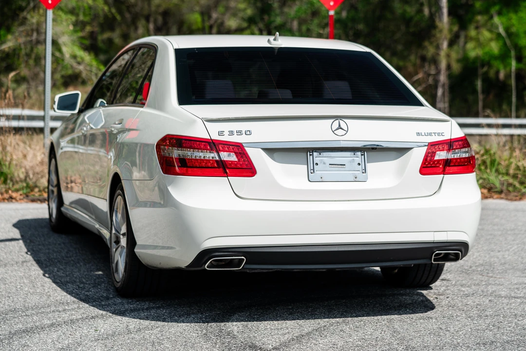 2012 Mercedes-Benz W212 E-Class - Image 16 of 31