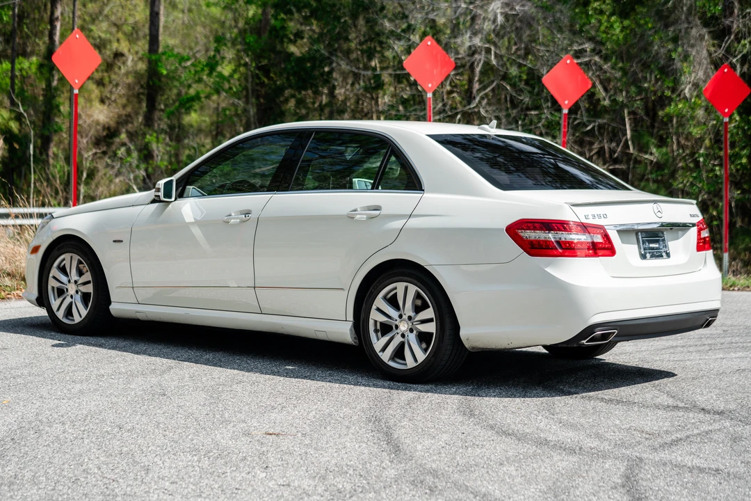 2012 Mercedes-Benz W212 E-Class - Image 14 of 31