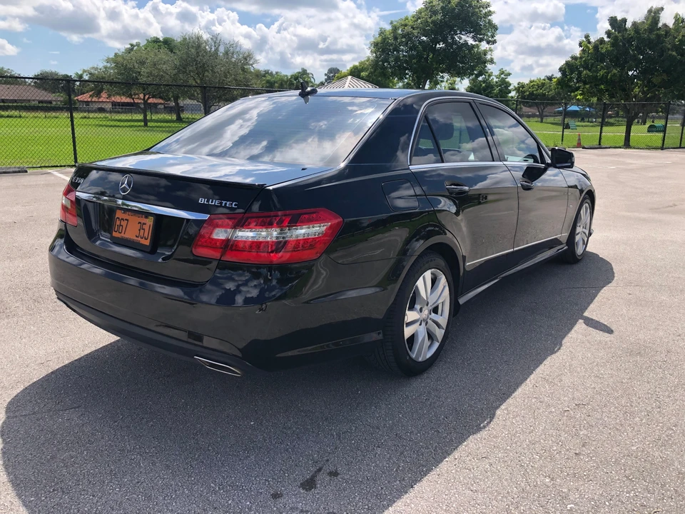 2012 Mercedes-Benz W212 E-Class - Image 19 of 31
