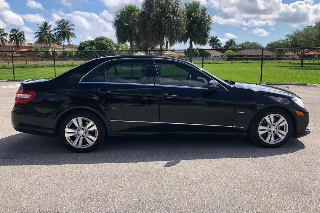 2012 Mercedes-Benz W212 E-Class - Image 3 of 31