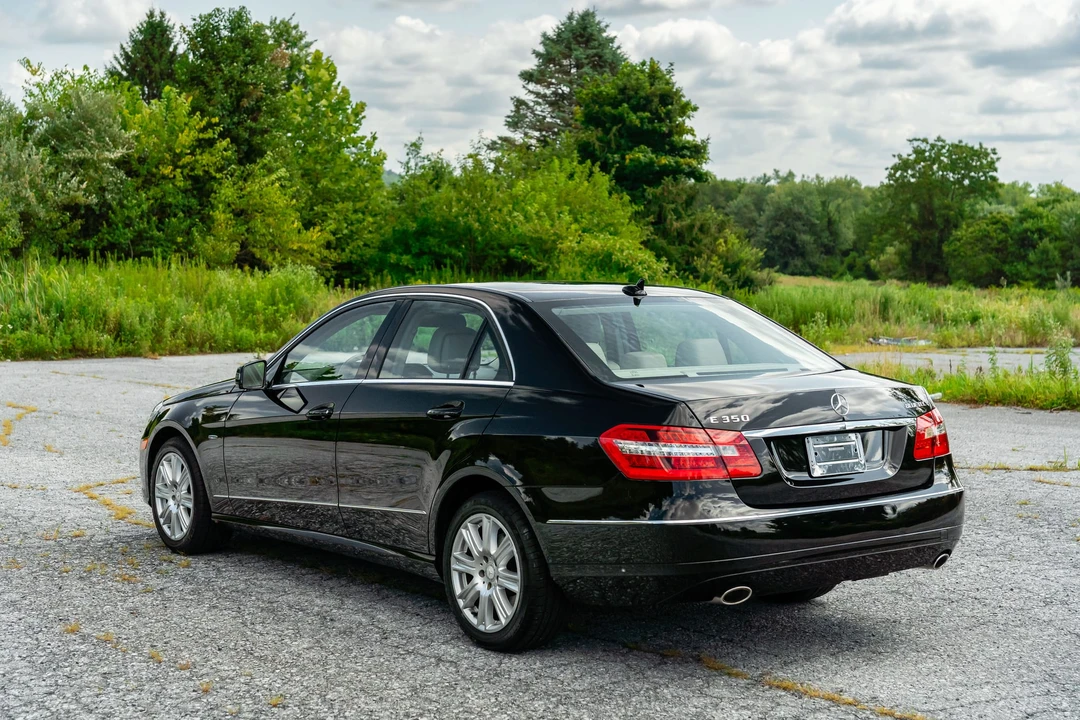2012 Mercedes-Benz W212 E-Class - Image 20 of 31