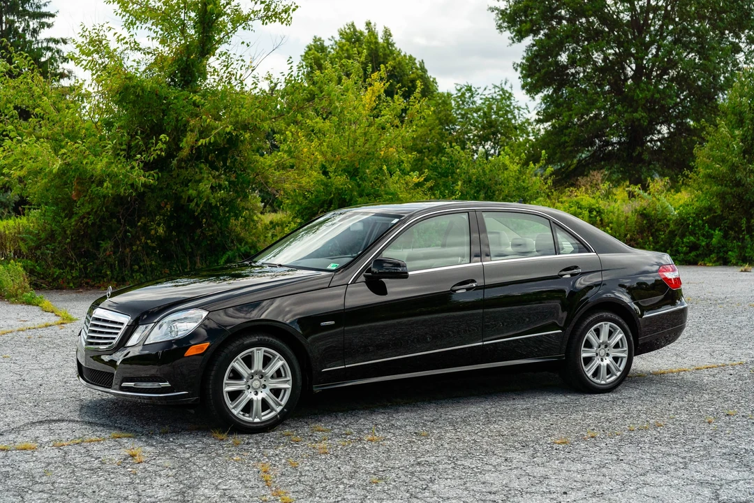 2012 Mercedes-Benz W212 E-Class - Image 8 of 31