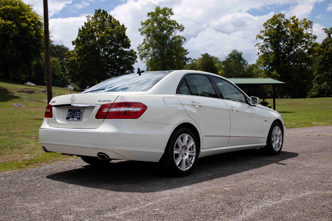 2012 Mercedes-Benz W212 E-Class - Image 13 of 31