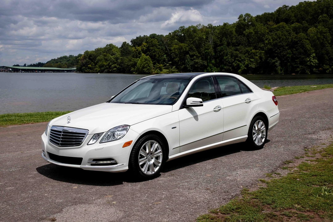 2012 Mercedes-Benz W212 E-Class - Image 9 of 31